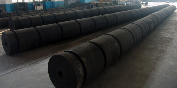 Tug Fenders, Tugboat Fenders and Workboat Fenders